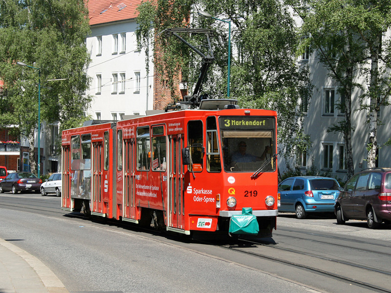 KT4DM 219 mit roter Vollwerbung